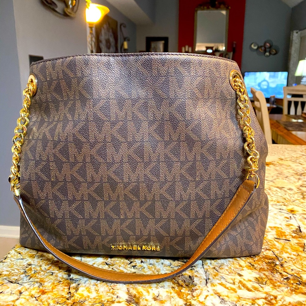 Michael Kors bag like new